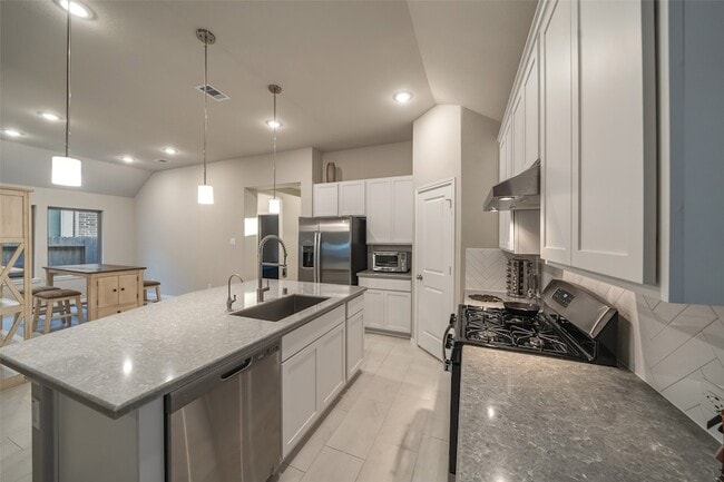 Building Photo - 17435 Vino Vines Ln