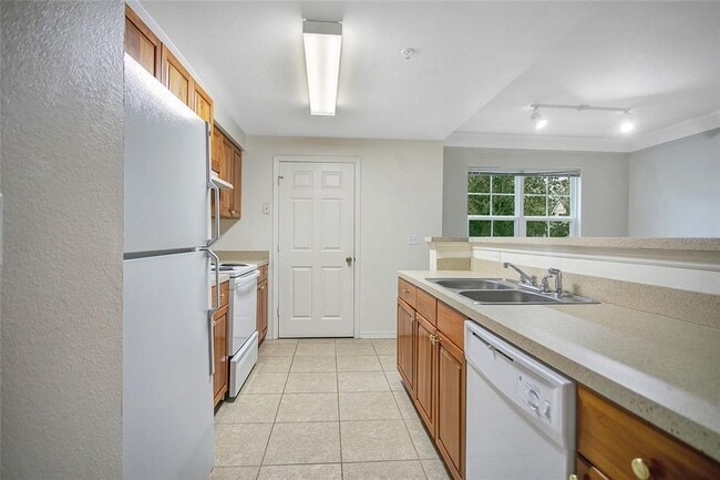 Building Photo - 6592 Time Square Ave