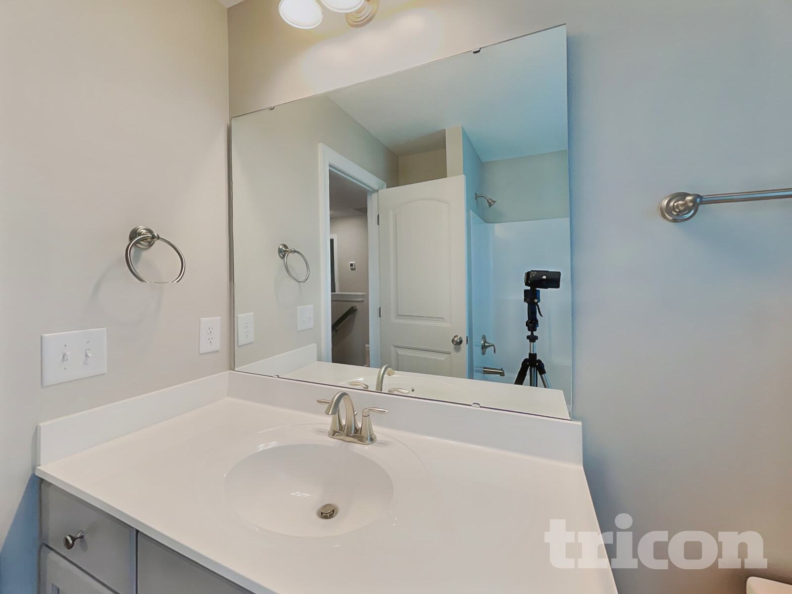 Building Photo - 335 Lasswade Ct