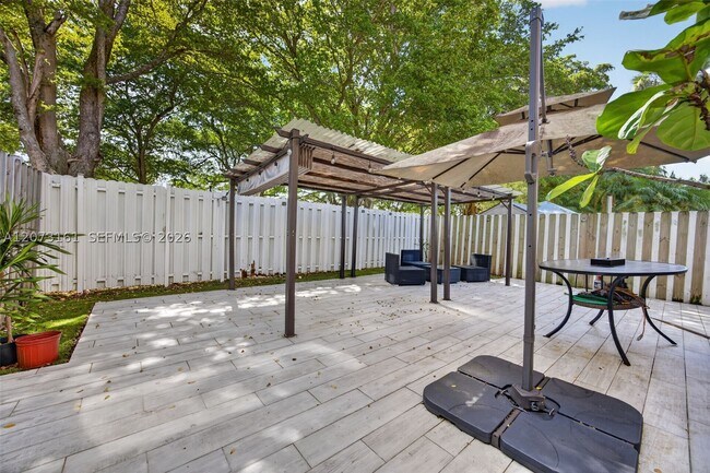 Building Photo - 8490 SW 154th Cir Ct