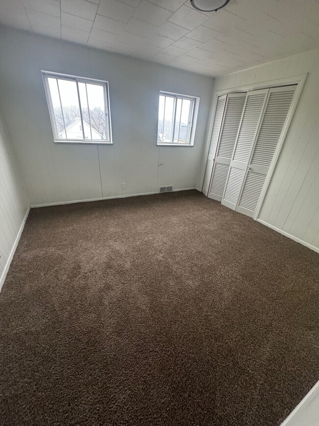 Building Photo - 941 8th Ave