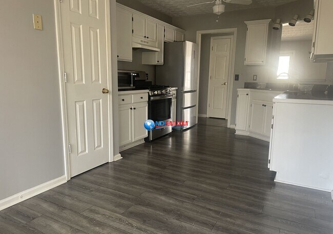 Building Photo - Newly UPDATED ranch in Lawrenceville