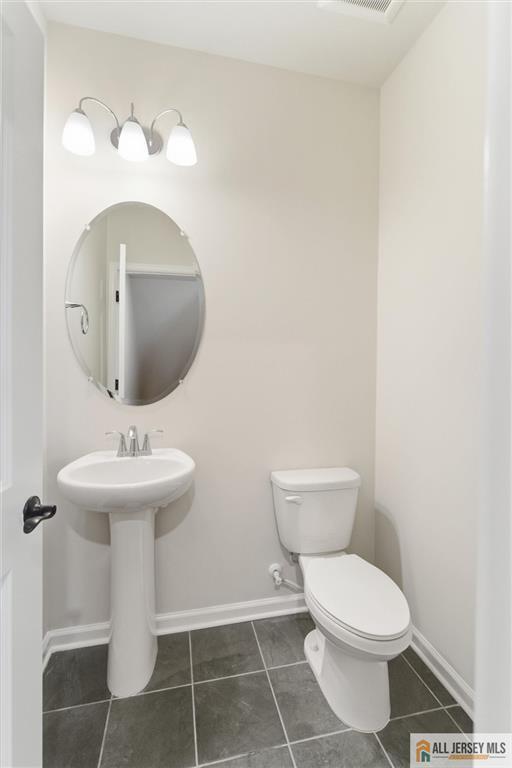 Building Photo - 4 Barton Ave