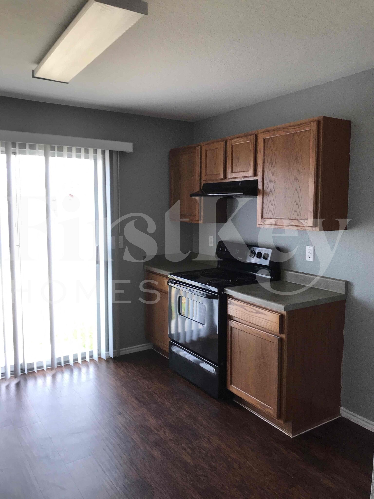 Building Photo - 9655 Shorebird Ln