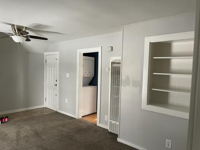 Building Photo - 2040 Roos Ave SW