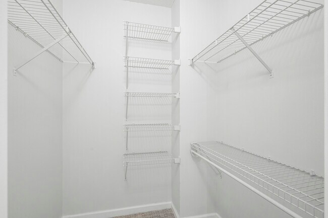 Building Photo - 4 Martine Ave