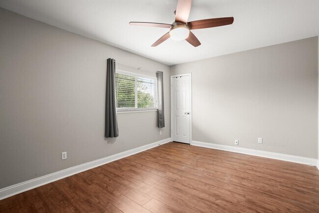 Building Photo - 424 Emma Rose Trail