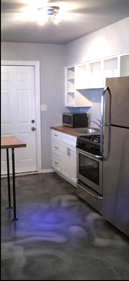 Interior Photo - 3427 N 12th Pl