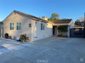 Building Photo - 17523 Gilmore St