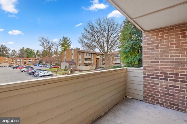 Building Photo - 19413 Brassie Pl