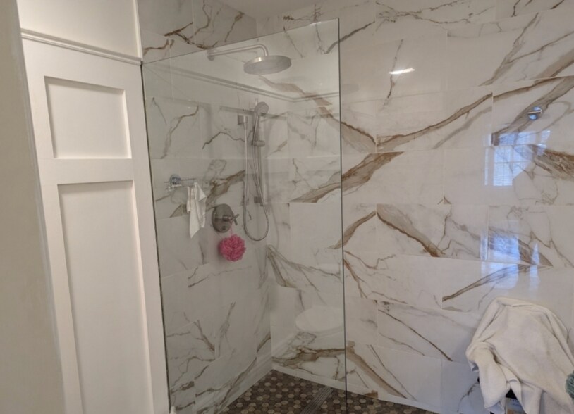 Building Photo - 47 Eton Ct