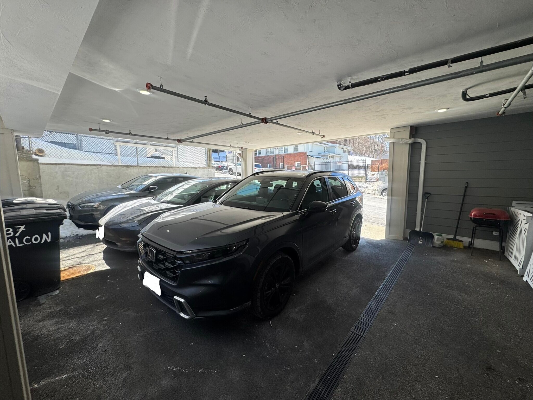 Building Photo - 137 Falcon St