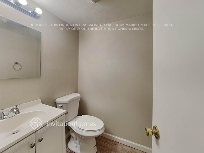 Building Photo - 12053 Ivanhoe Cir