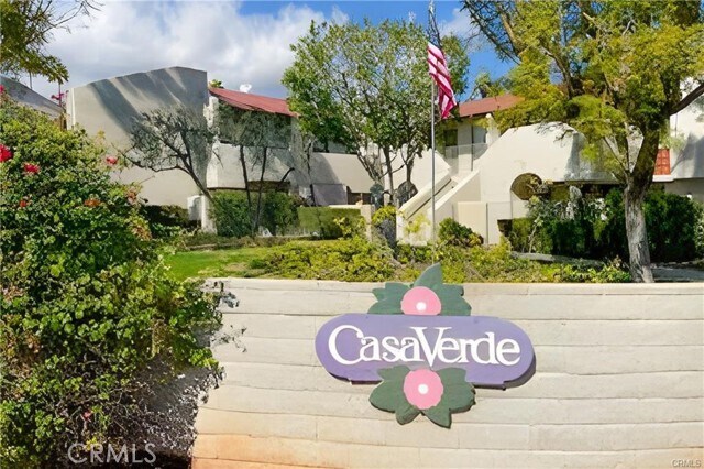 Building Photo - 1150 E Amado Rd