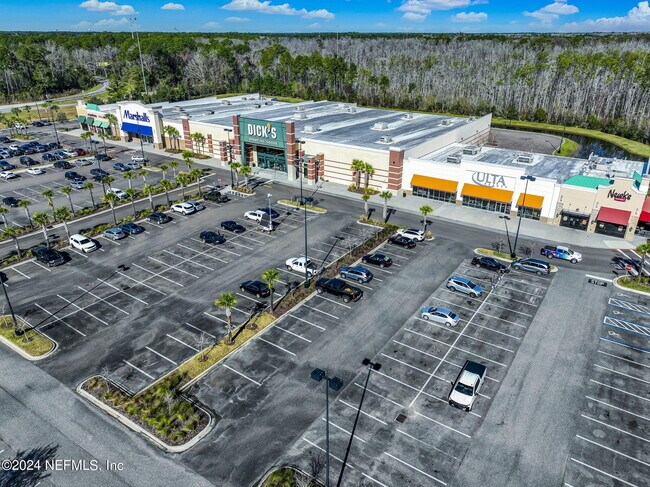 Building Photo - 15825 Stedman Lake Dr