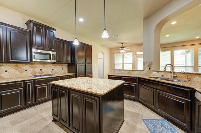 Building Photo - 23911 Milazzo Dr