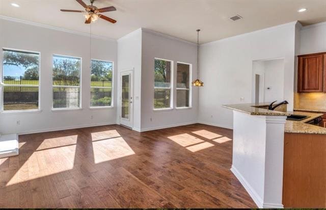 Building Photo - 727 Scenic Ranch Cir