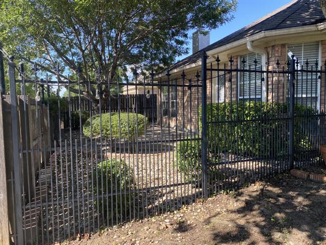 Building Photo - 2751 Crystal Glenn Cir