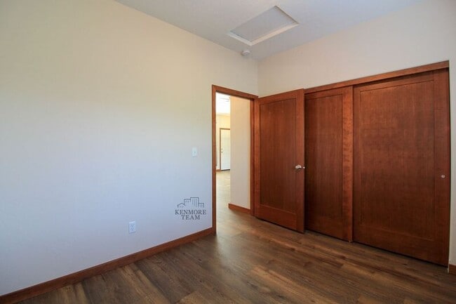 Building Photo - 4803 Catalonia Dr