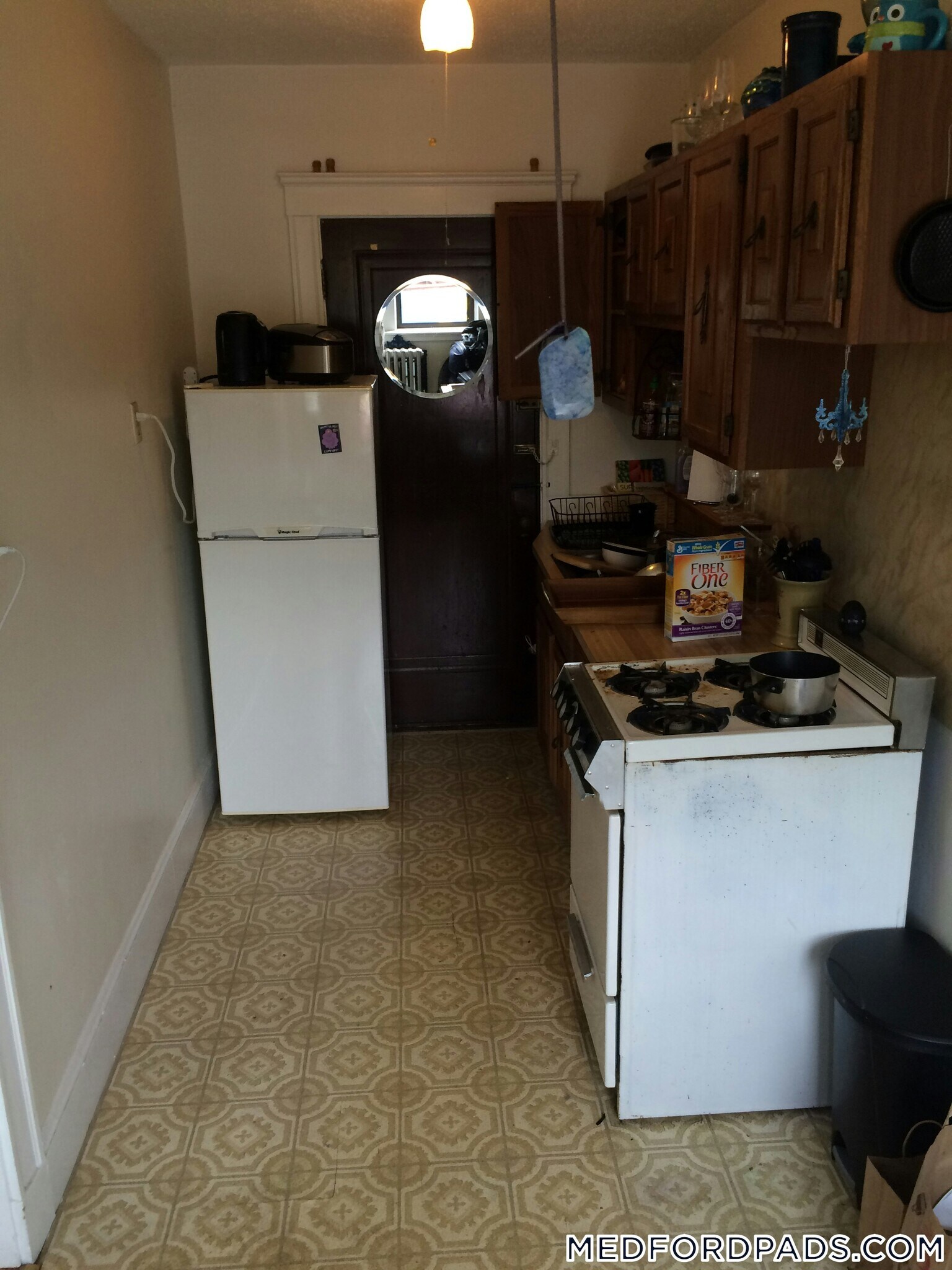 Building Photo - 53 Fellsway W