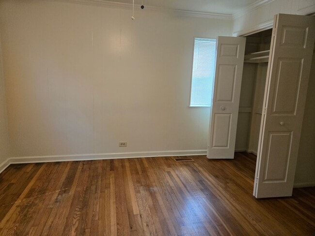Building Photo - Oak Ridge 37830 - 1 bedroom, 1 bath Apartm...
