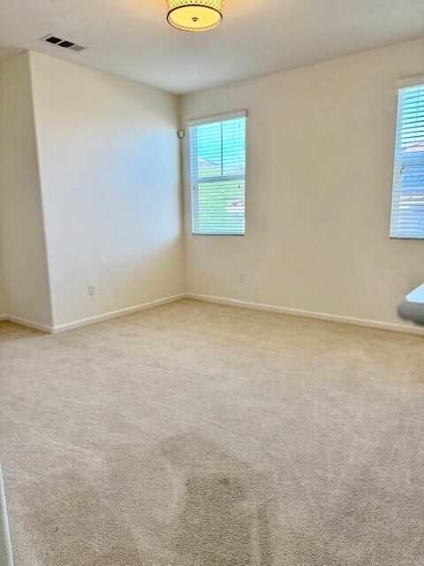 Building Photo - 2544 Tomales Bay Dr