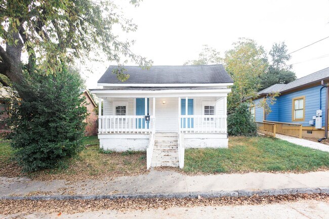 Building Photo - 2 Bedroom House for Rent in Macon, GA – THIS IS NOT A DUPLEX Near Mercer University | $700/mo