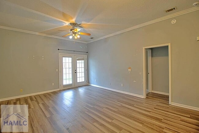 Building Photo - 401-4E2 Barry McCaffrey Blvd