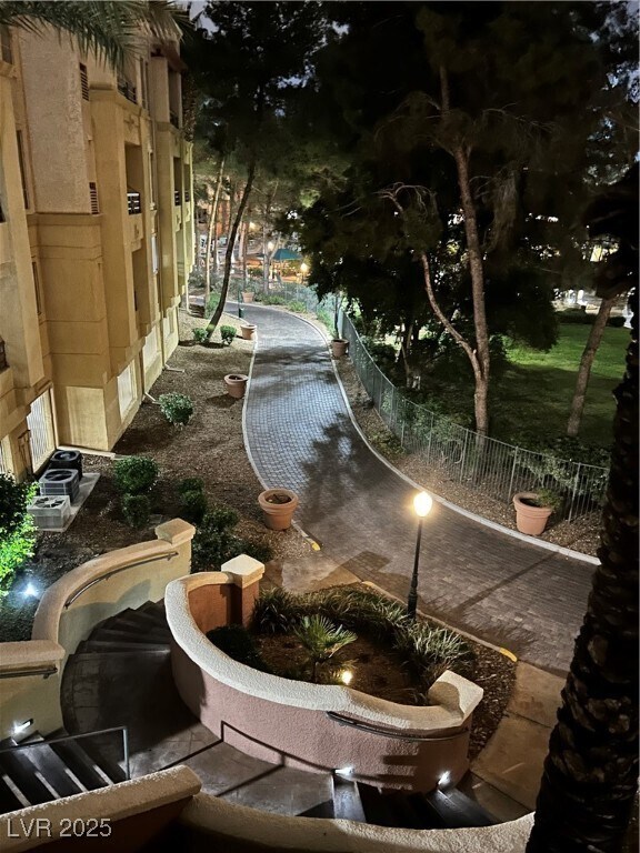 Primary Photo - 230 E Flamingo Rd