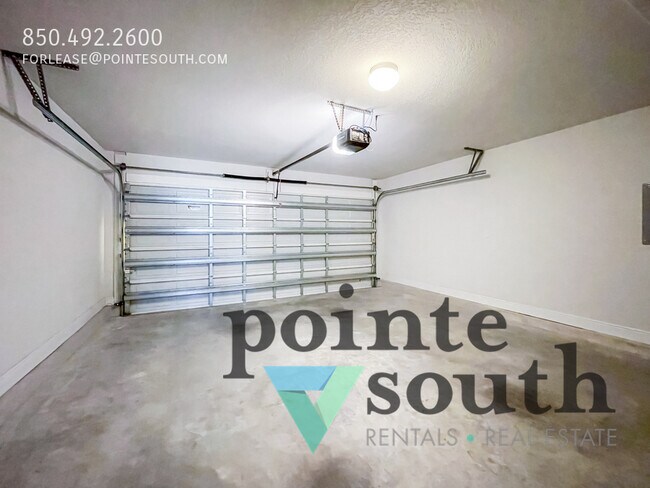 Building Photo - 12390 Pinfish Rd