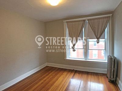 Building Photo - 3 bedroom in Boston MA 02135