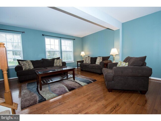 Building Photo - 306 Burnt Church Ct