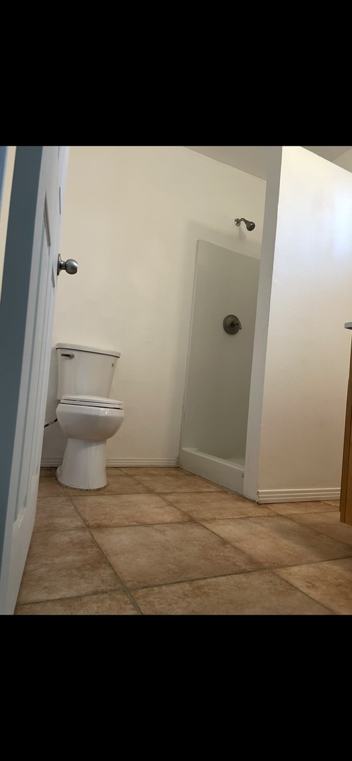 Building Photo - 1 Bed | 1 Bath | 400 Sq Ft | Studio/ADU