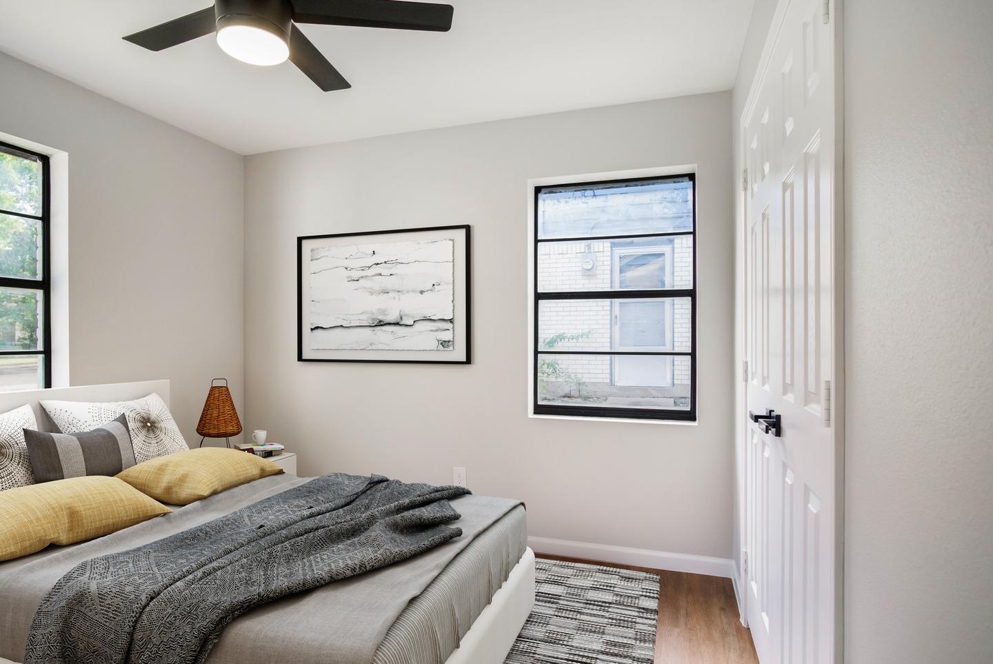 Building Photo - Sleekly updated Richardson home with shady backyard & patio