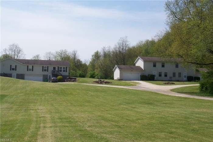 Building Photo - 888 E Caston Rd