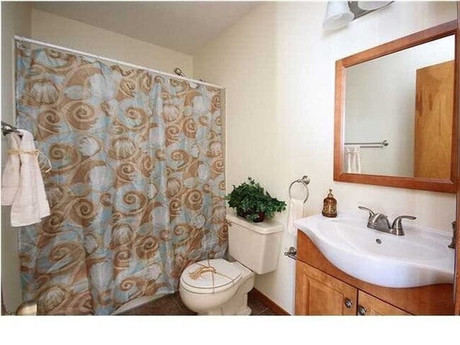 Building Photo - Waterfront Unit in Niceville