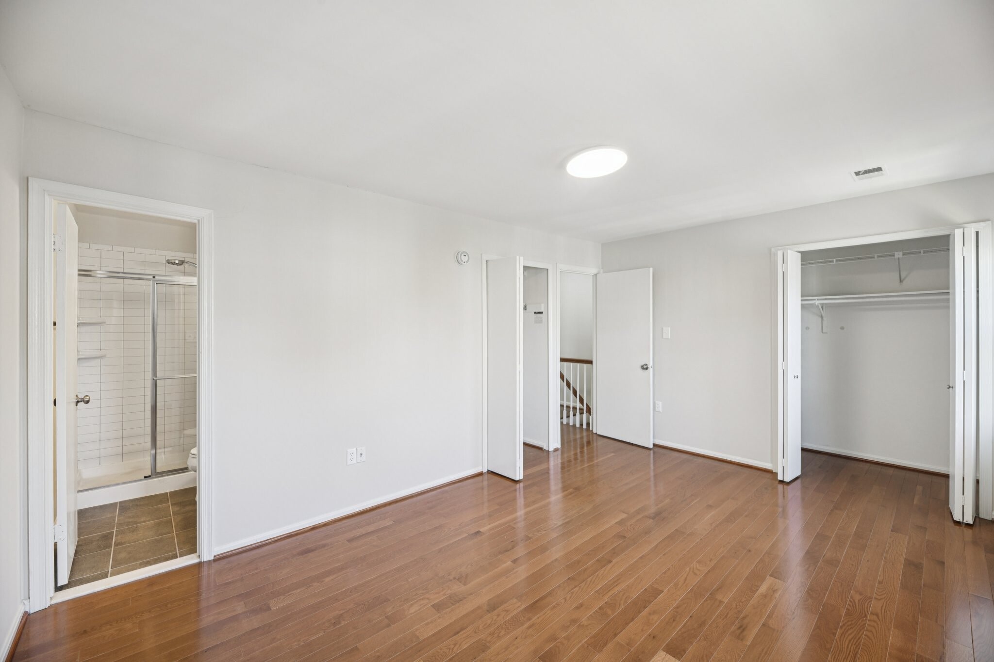 Building Photo - 9934 Longford Ct