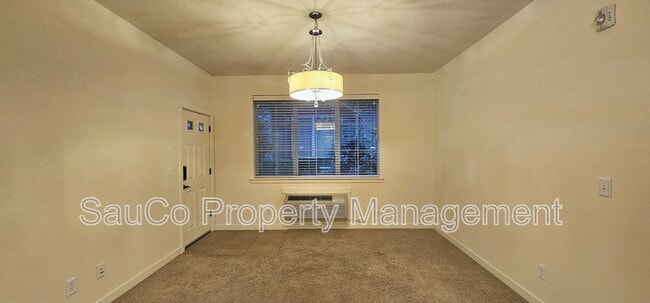 Building Photo - 8078 NE Miriam Way