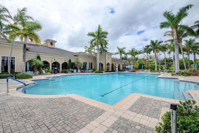 Building Photo - 7116 Cataluna Cir