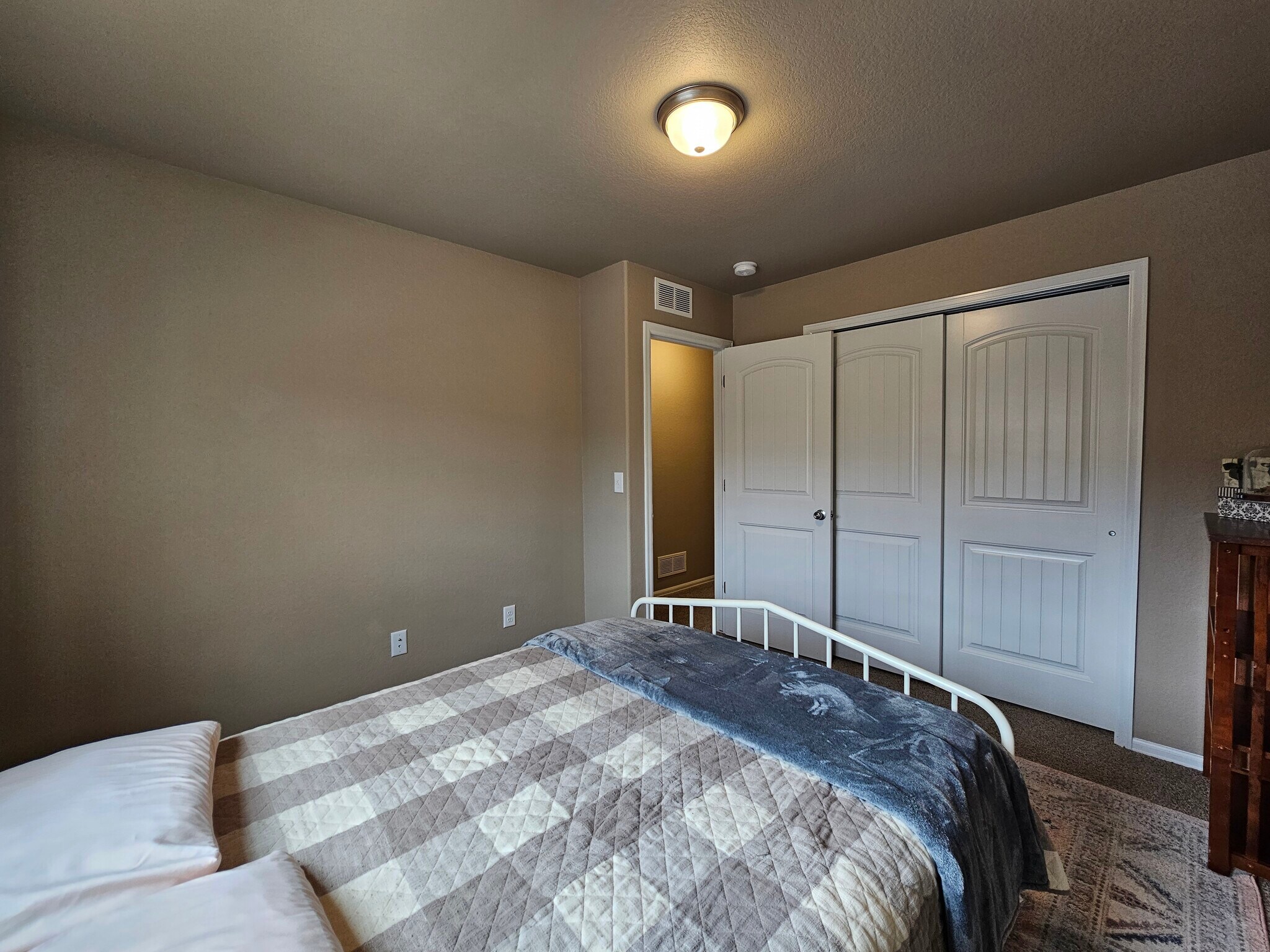Building Photo - 7673 Jack Pine Grv