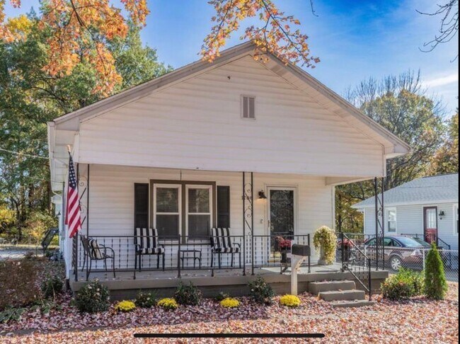 Primary Photo - 1708 Burdette Ave