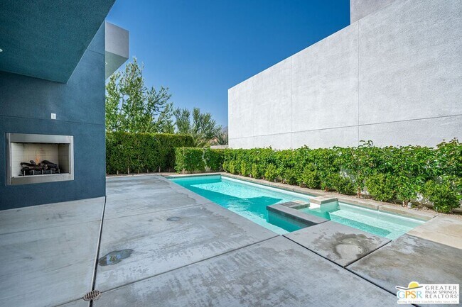 Building Photo - 1007 Ziel Dr