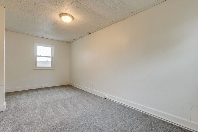 Building Photo - Available August 1st 2026 - Renovated 2+ Bedroom Home w/ Updates Throughout!