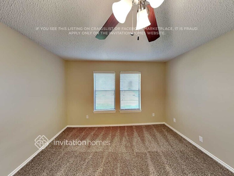Building Photo - 1208 Brookfield Ln