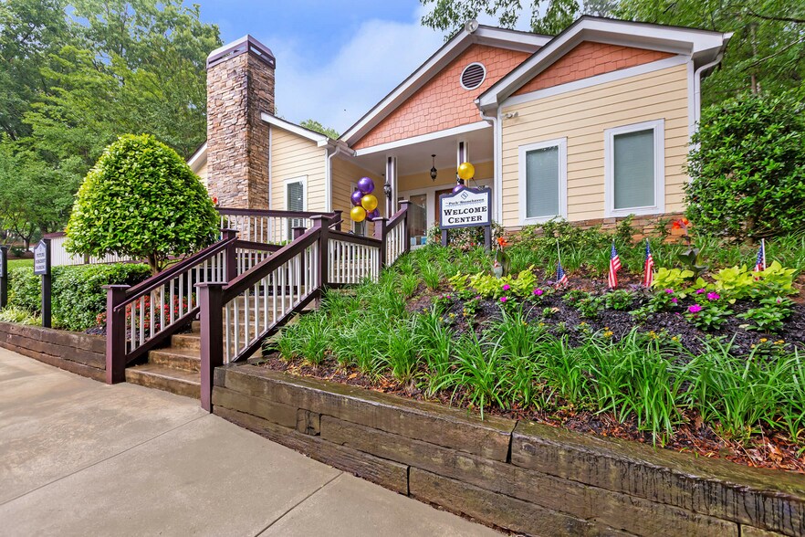 The Park at Stonehaven 1000 Hidden Chase Stone Mountain GA 30088