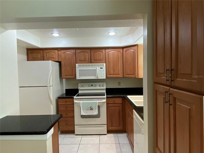 Building Photo - 1500 Gay Rd