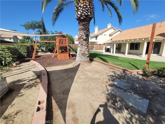 Building Photo - 24095 Fuschia Ct