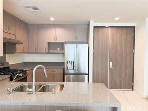 Building Photo - 168 S Monterey St