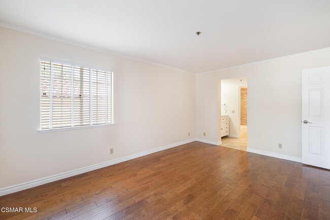 Building Photo - 5744 Oak Bend Ln