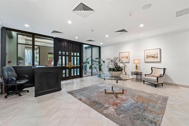 Building Photo - 651 Bering Dr